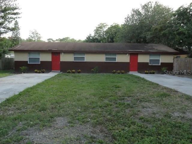 Property Photo: 3029 46th Avenue W FL 34207