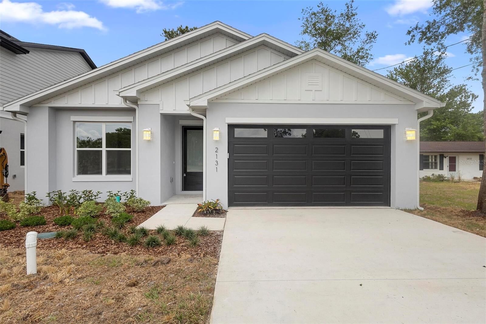 Property Photo:  2131 Brighton Lane  FL 32817 