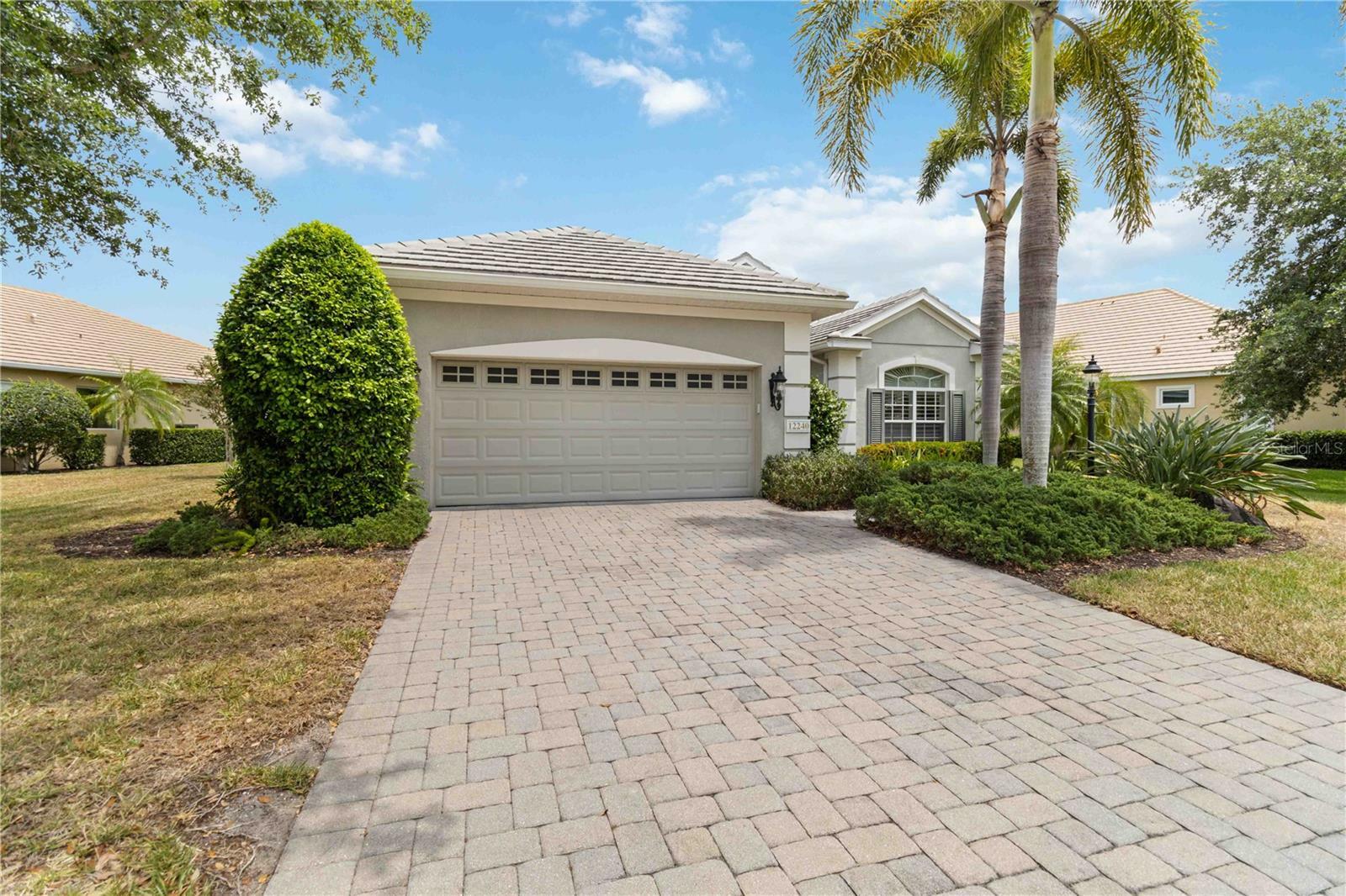 Property Photo: 12240 Thornhill Court FL 34202