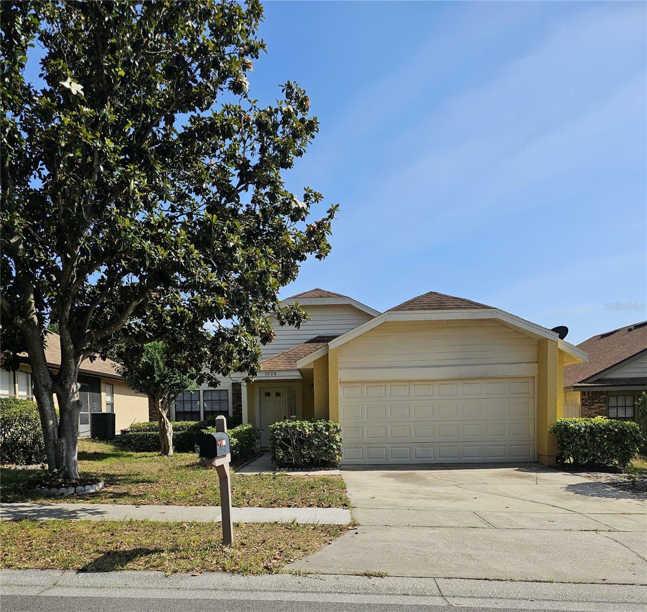 7228 Spring Villas Circle  Orlando FL 32819 photo