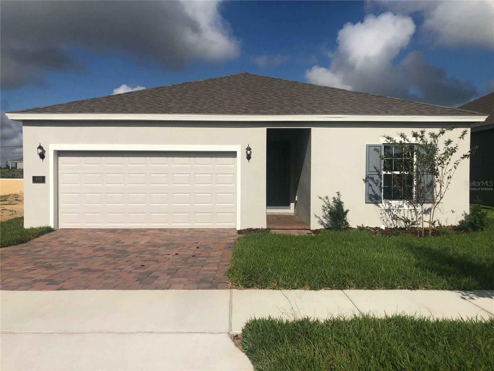 Property Photo: 4102 Penelope Avenue FL 33859