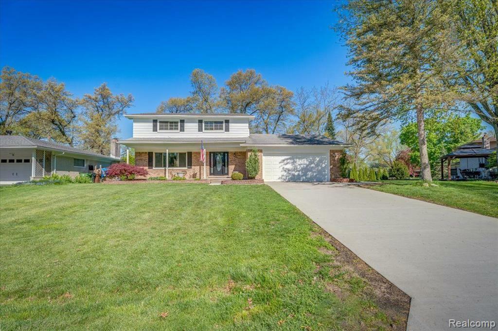 6347 Thorneycroft Drive  Shelby Twp MI 48316 3344 photo
