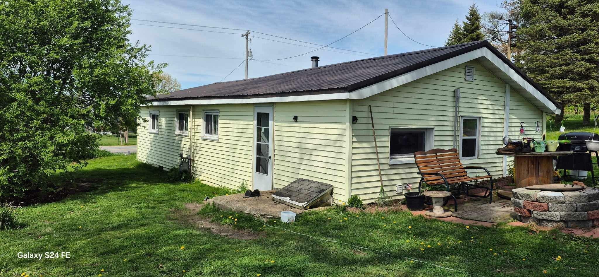 Property Photo: 3350 Lacey Road MI 49050