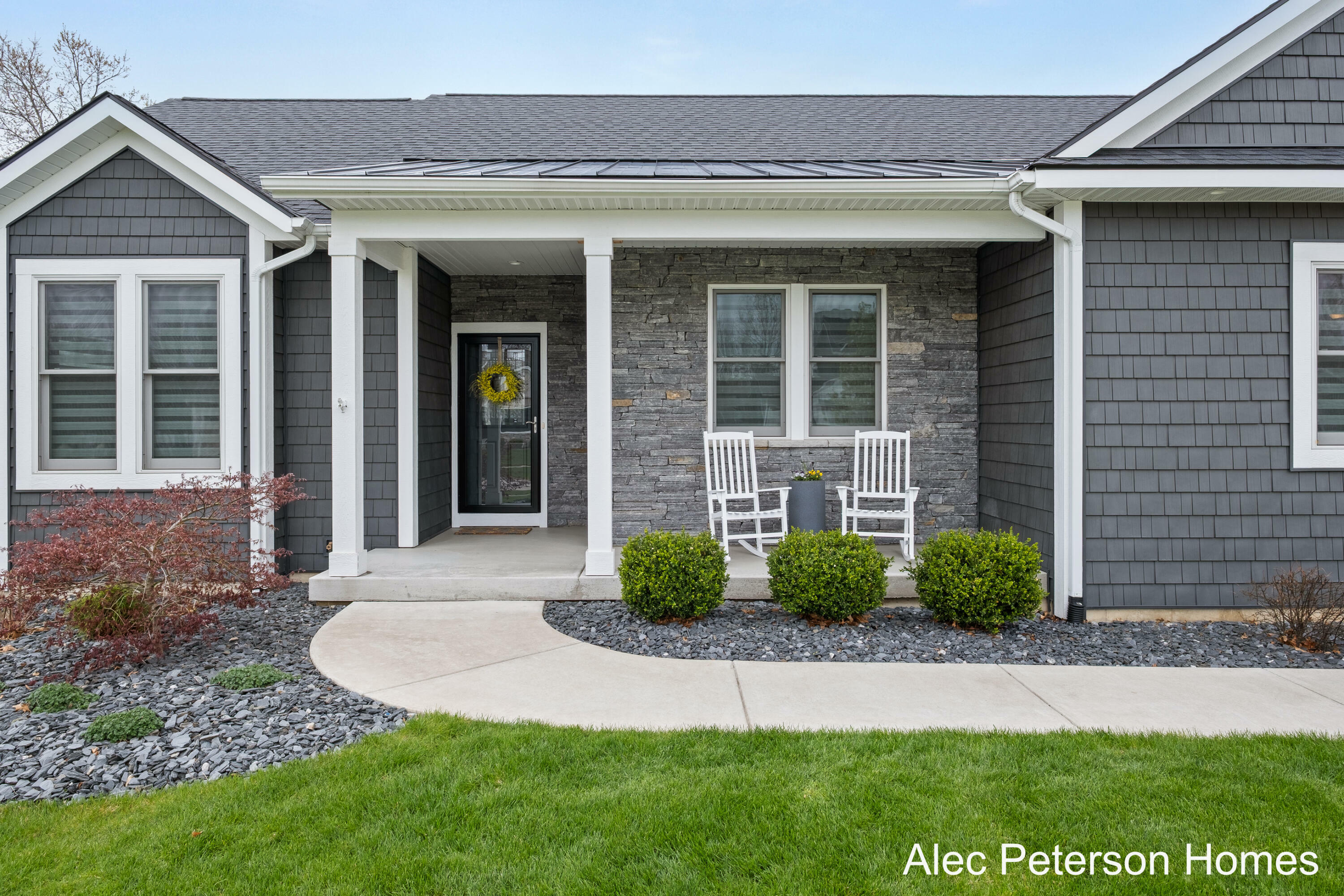 Property Photo: 15012 Copper Court MI 49417