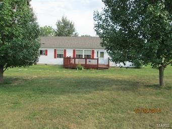 Property Photo: 644 Hillview MO 63072