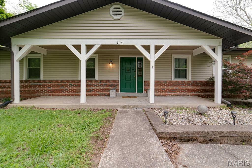 Property Photo: 4051 Fleur De Lis Drive MO 63034