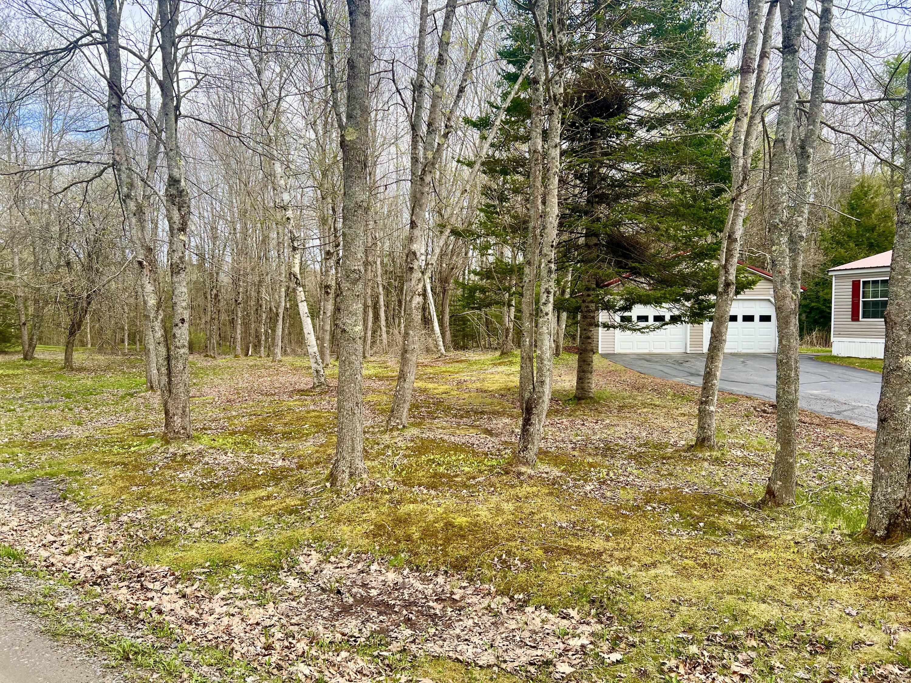 Property Photo: 15 Barnett Way ME 04345