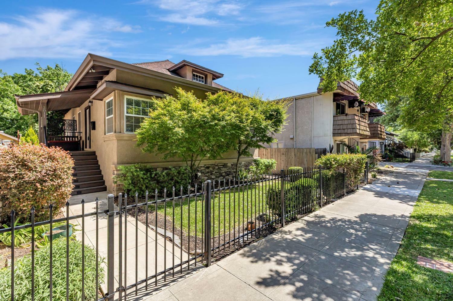 Property Photo: 2011 24th Street CA 95818