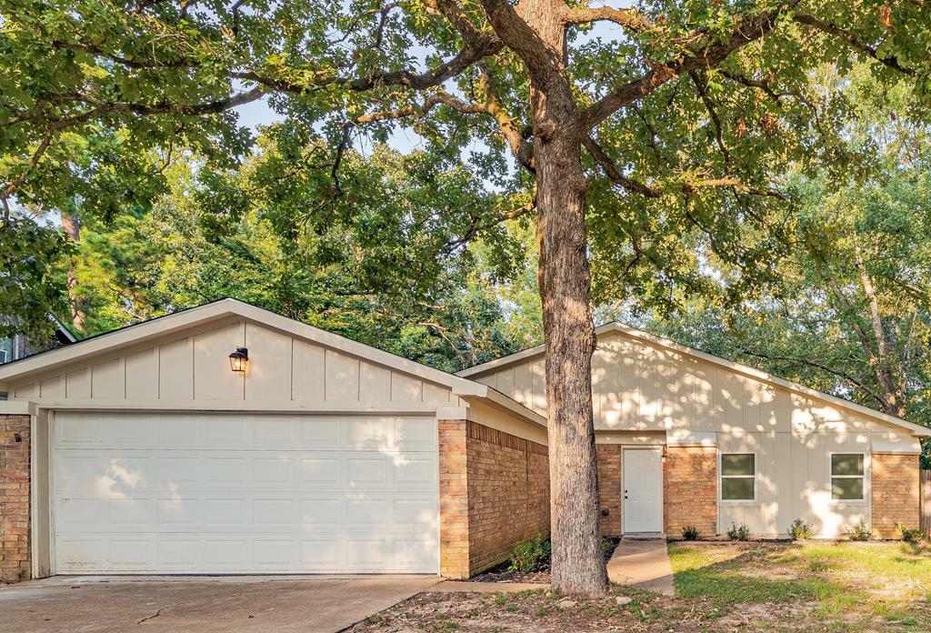 Property Photo: 408 Birdsong Rd. TX 75941