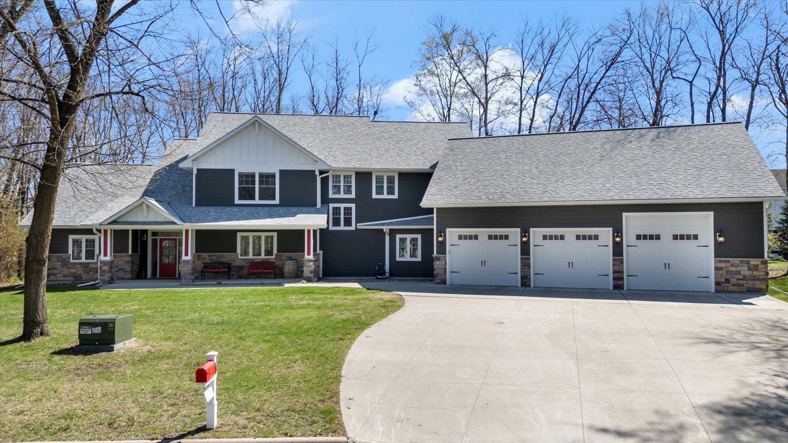 Property Photo: 701 Chalupsky Avenue SE MN 56071