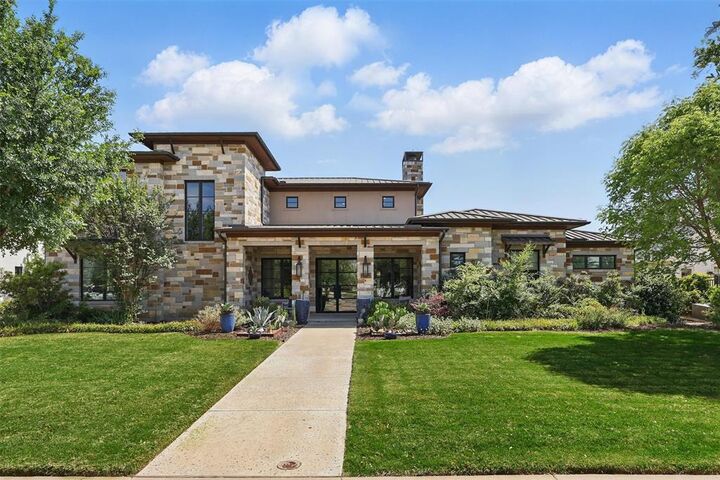 Property Photo:  5449 Night Sage Lane  TX 76109 