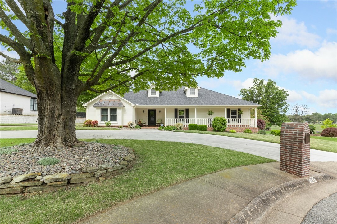 Property Photo: 4402 Bogey Drive AR 72764