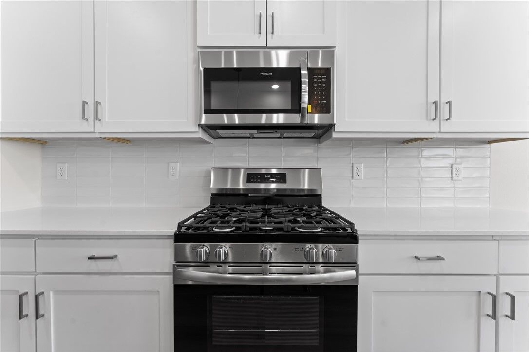 Property Photo:  3668 Tranquility Street  AR 72764 