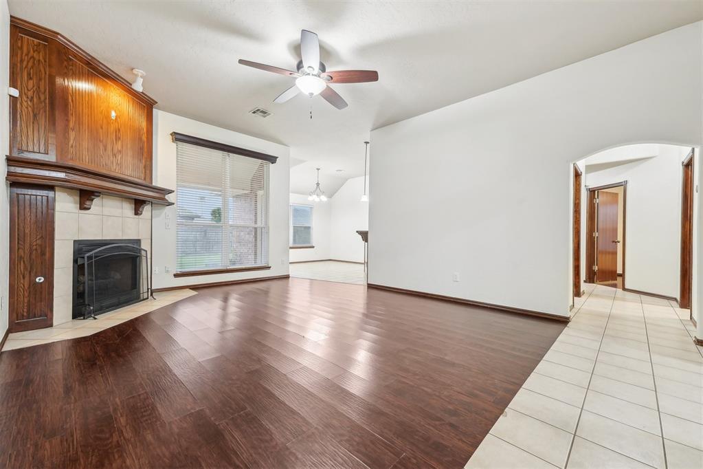 Property Photo: 4812 Millstone Drive OK 73179