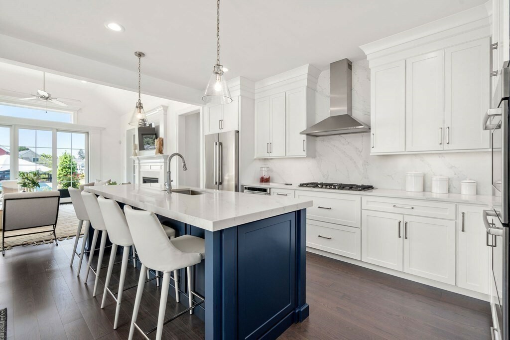 Property Photo: 7 Pioneer Road 7 MA 01701