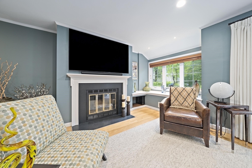 Property Photo: 160 Pine St 10 MA 02466