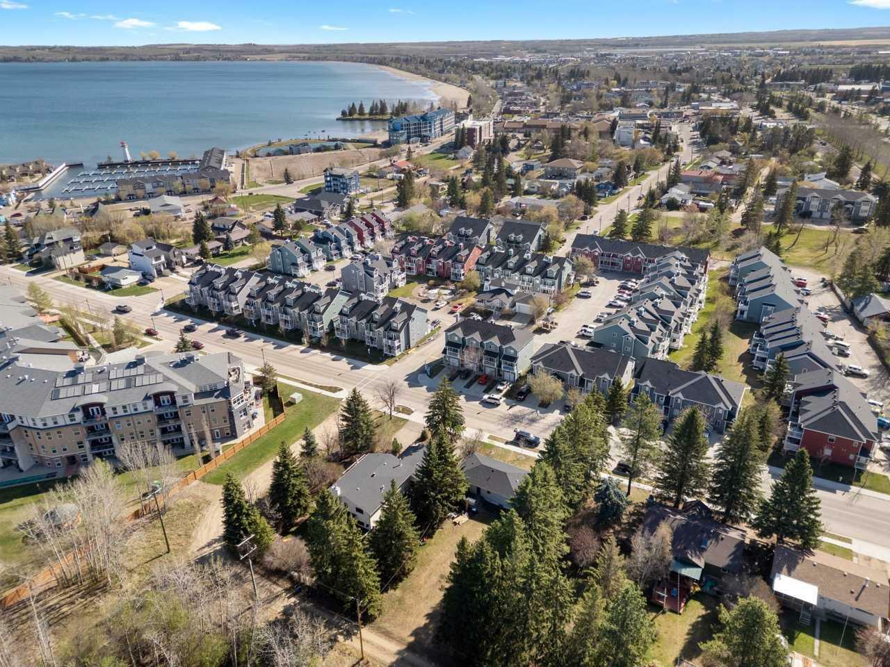 Property Photo: 5220 50A Avenue 1601 AB T4S 1E5
