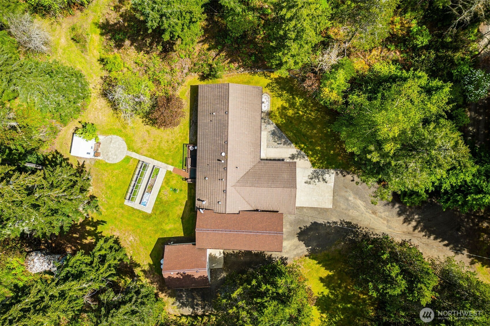 Property Photo: 4601 SW Lake Flora Road WA 98367