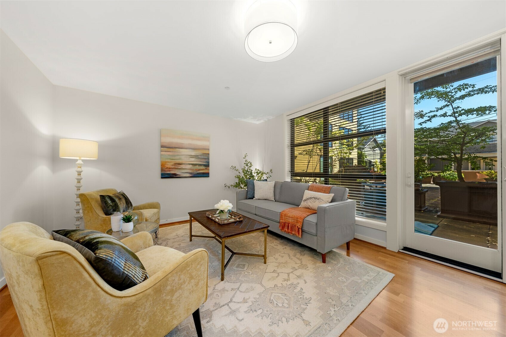 Property Photo: 4116 California Avenue SW 207 WA 98116