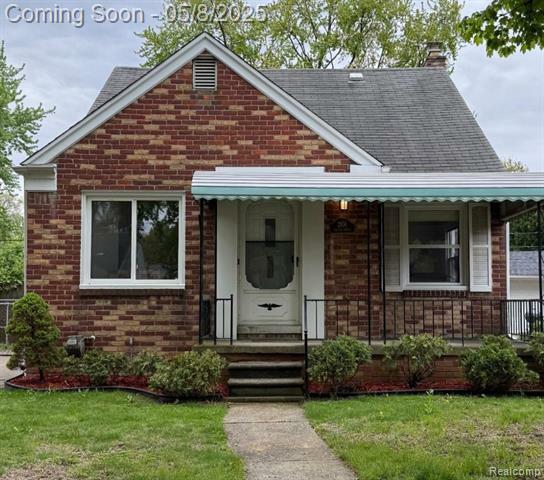 2104 Kalama Avenue  Royal Oak MI 48067 photo