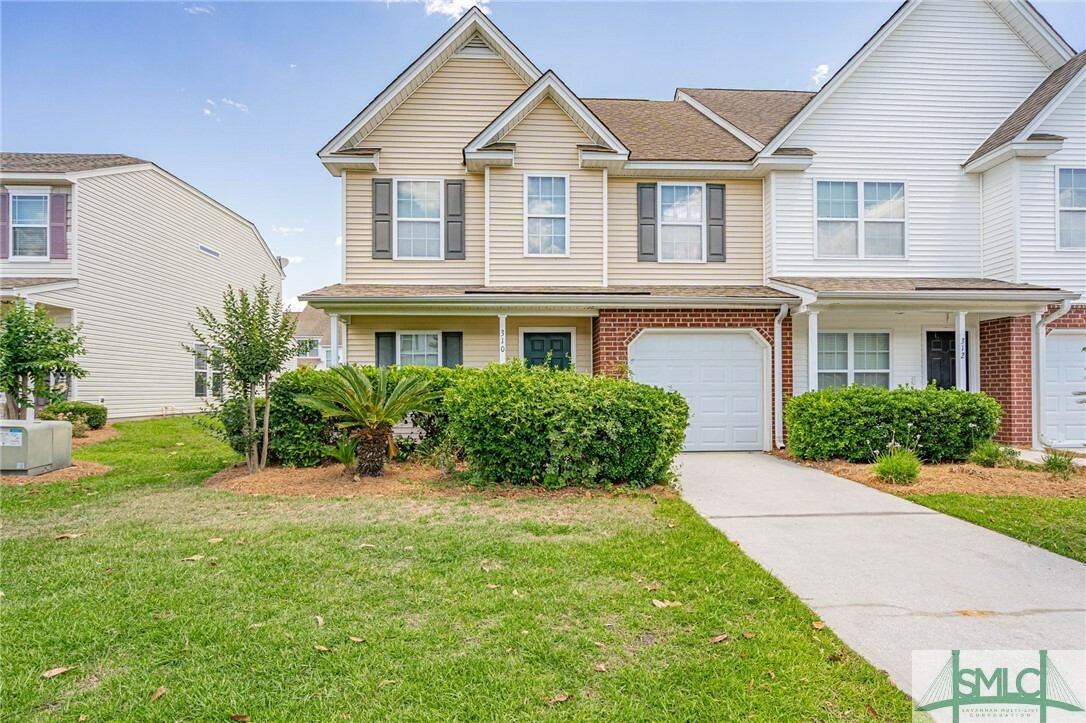Property Photo: 310 Gallery Way GA 31322