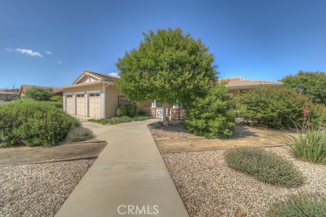 Property Photo:  42133 Wagon Wheel Lane  CA 92562 