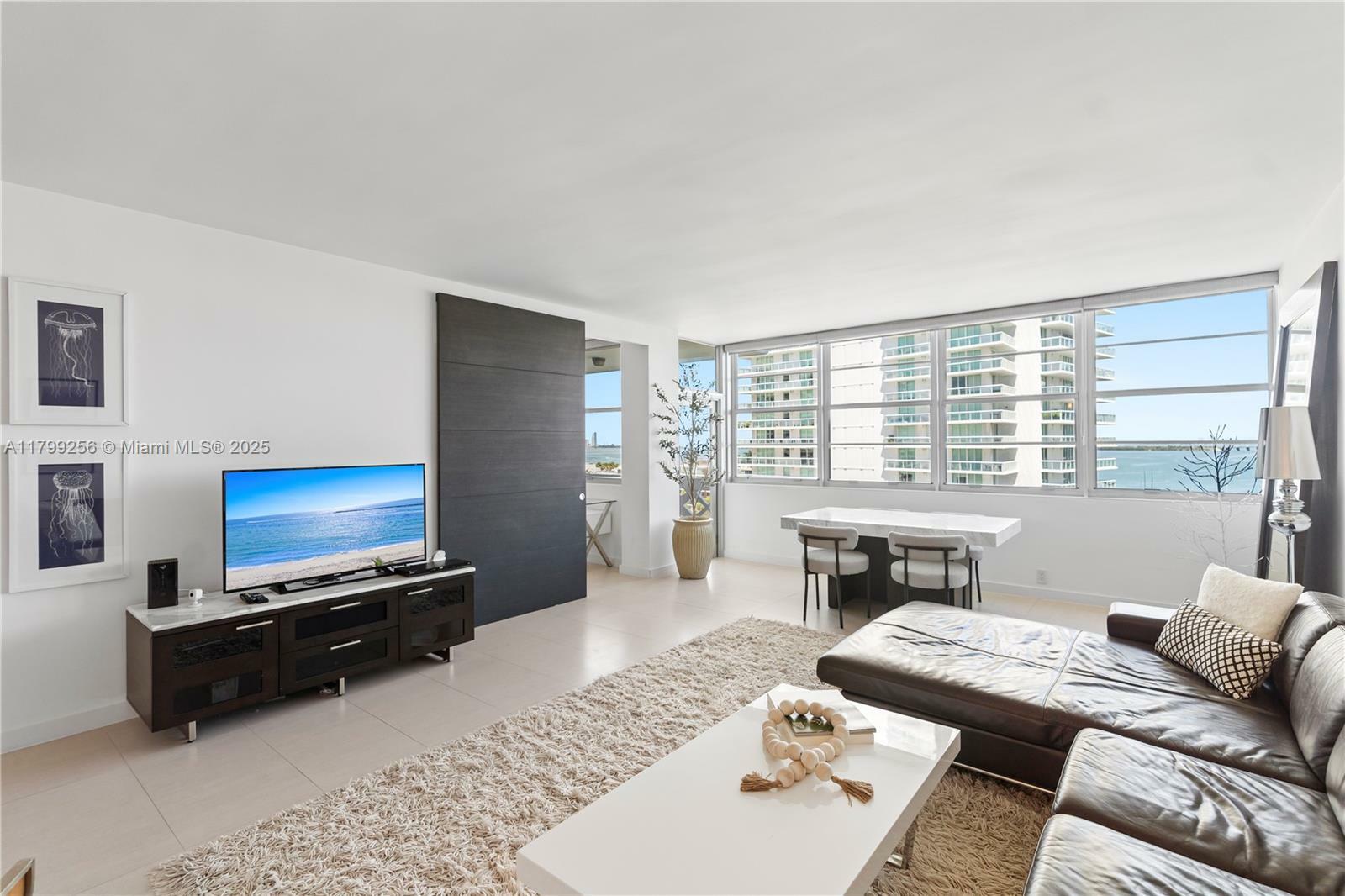 Property Photo: 20 Island Ave 907 FL 33139
