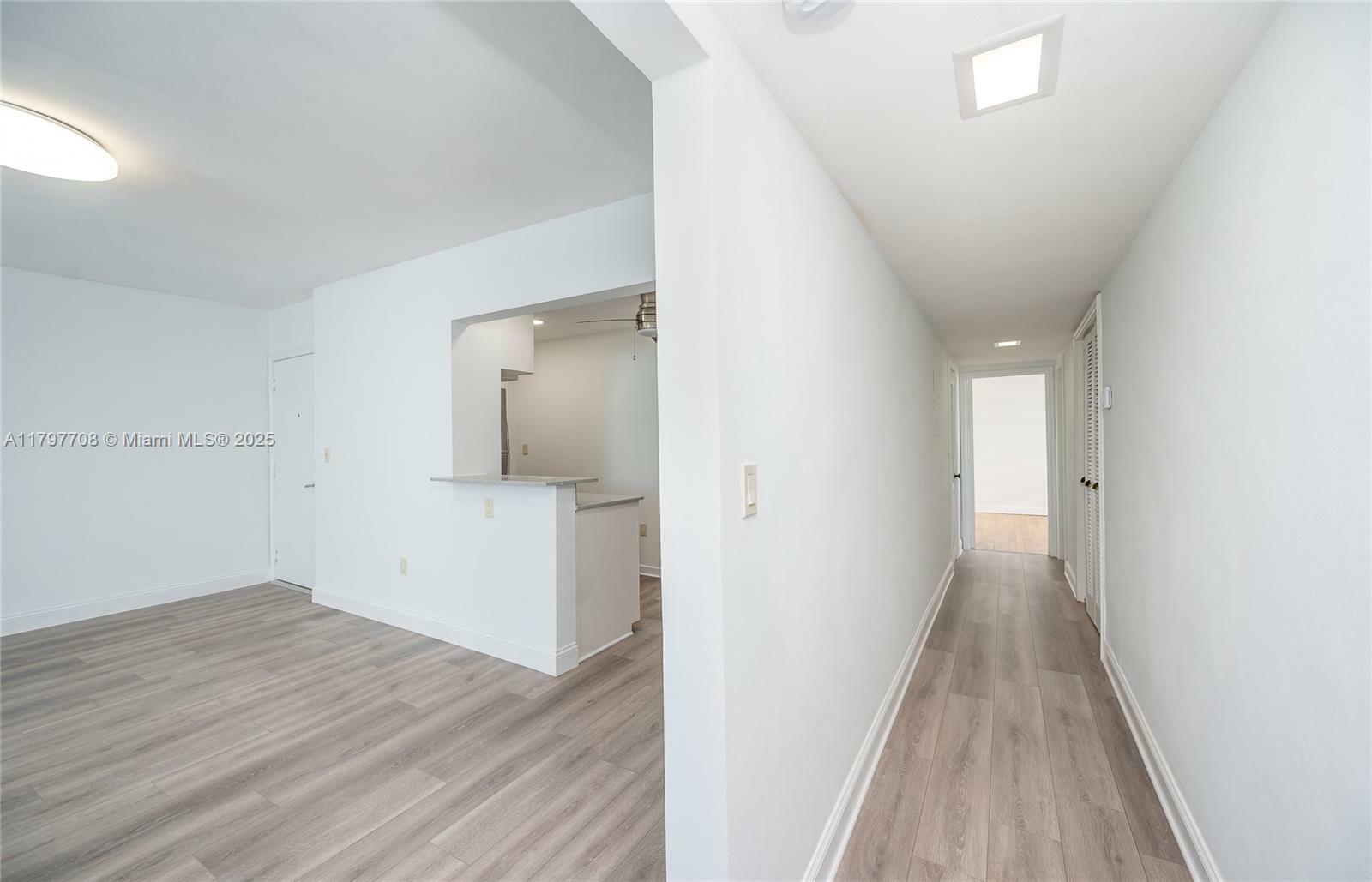 Property Photo: 301 Sunrise Dr 4ae FL 33149