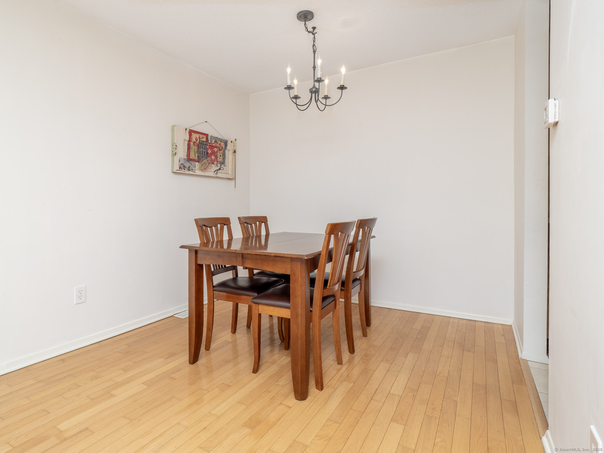 Property Photo: 4 Cypress Lane 4 CT 06877