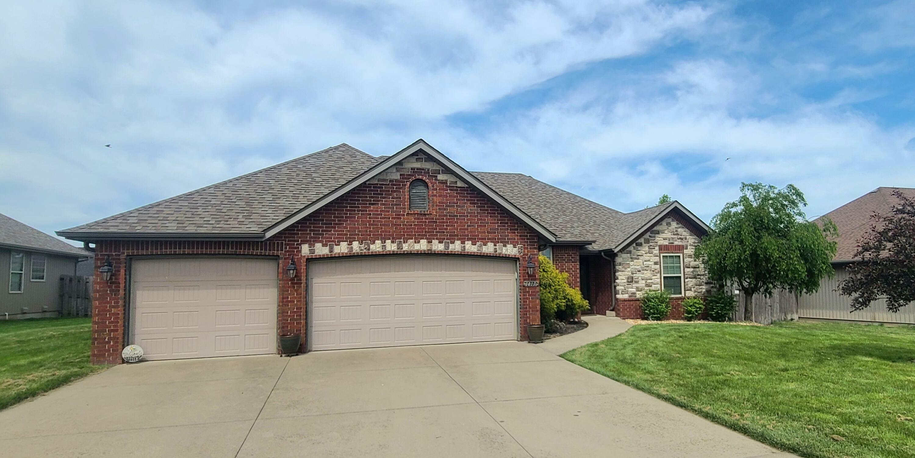 Property Photo: 1417 S Appomattox Avenue MO 65738