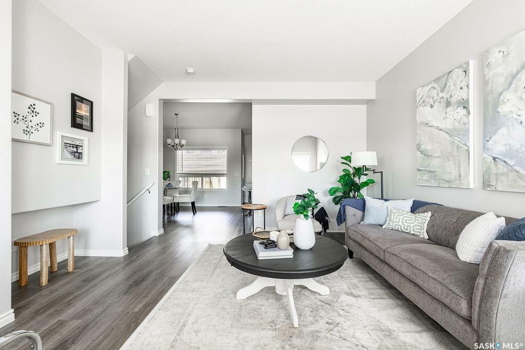 Property Photo: 840 Stensrud Road SK S7W 0M9