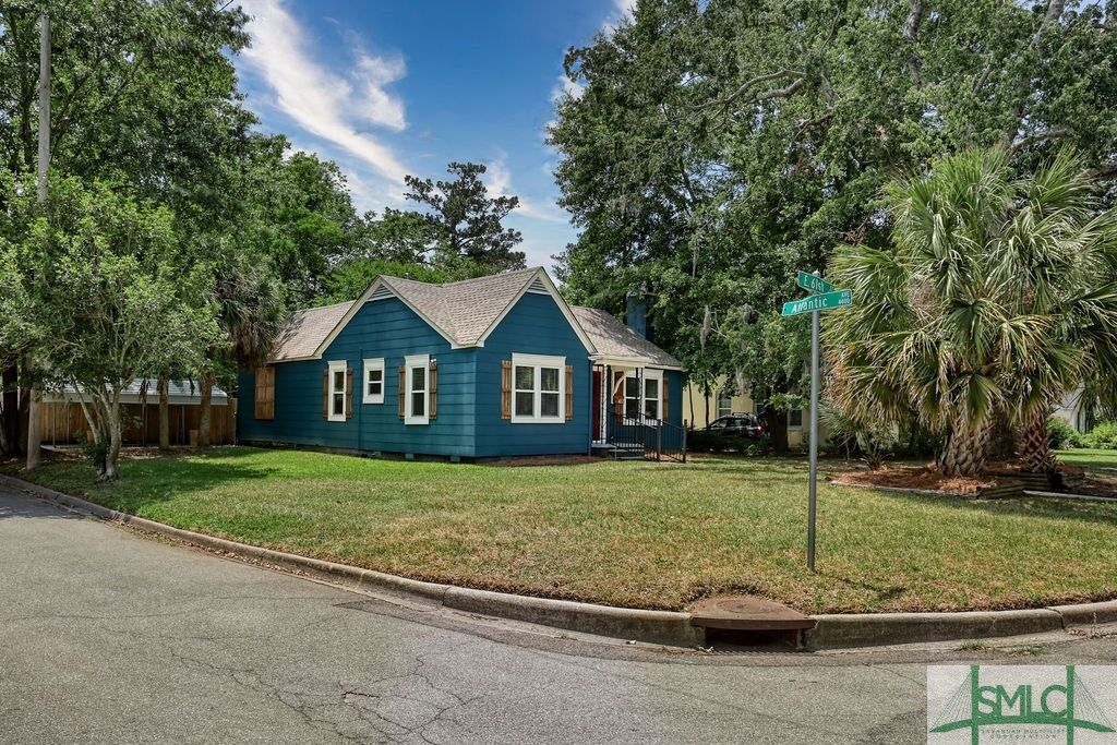 Property Photo:  417 E 61st Street  GA 31405 