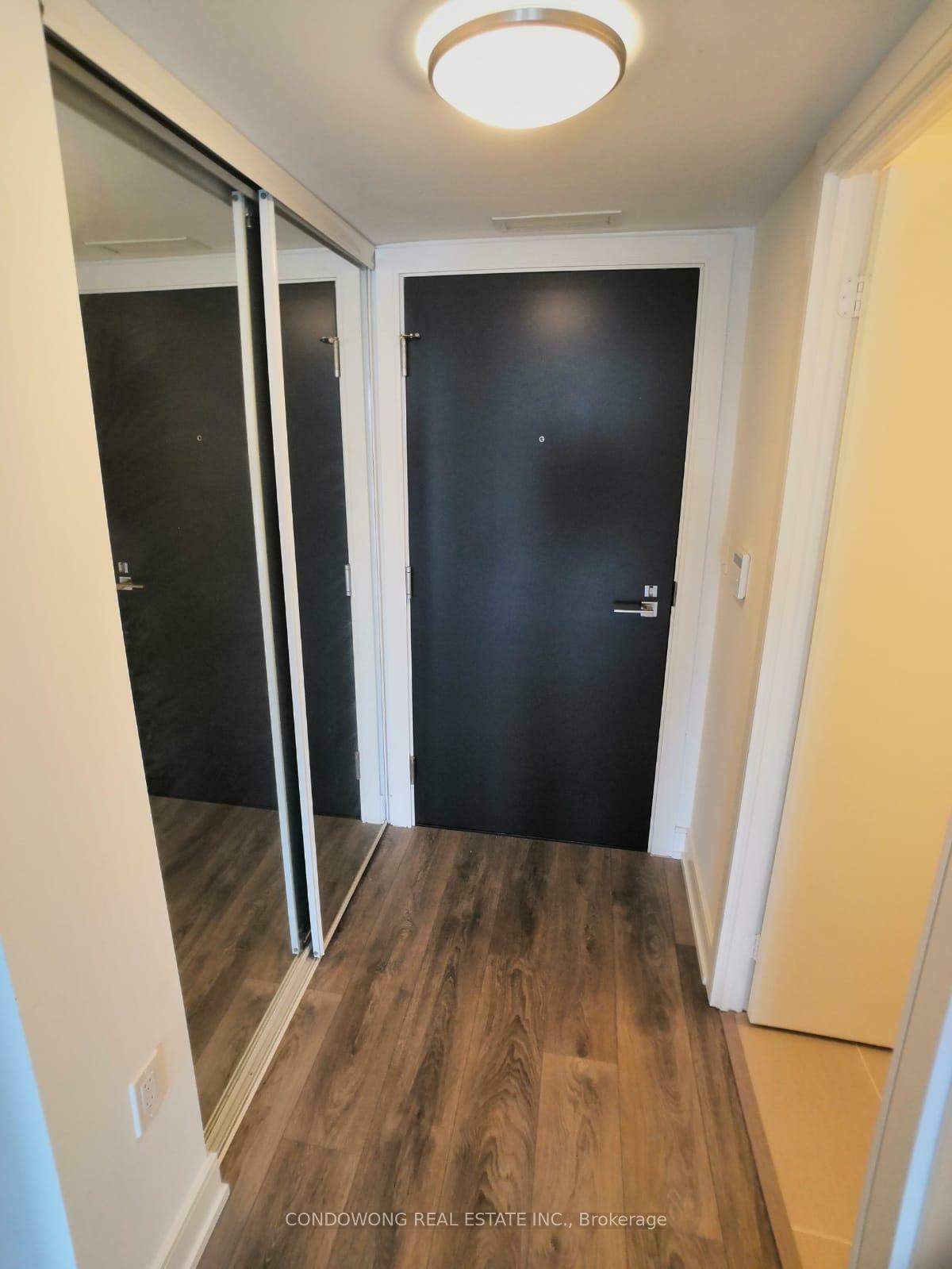 Property Photo: 89 McGill Street 709 ON M5B 0B1