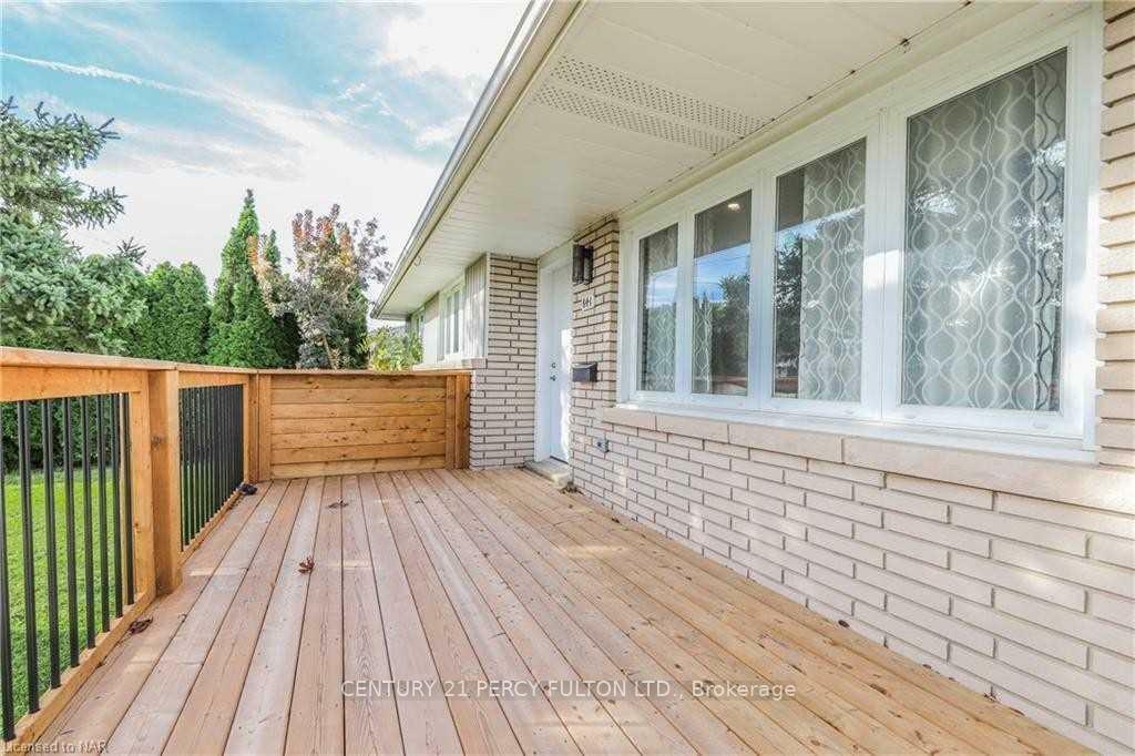 Property Photo: 641 Niagara Street ON L0S 1J0