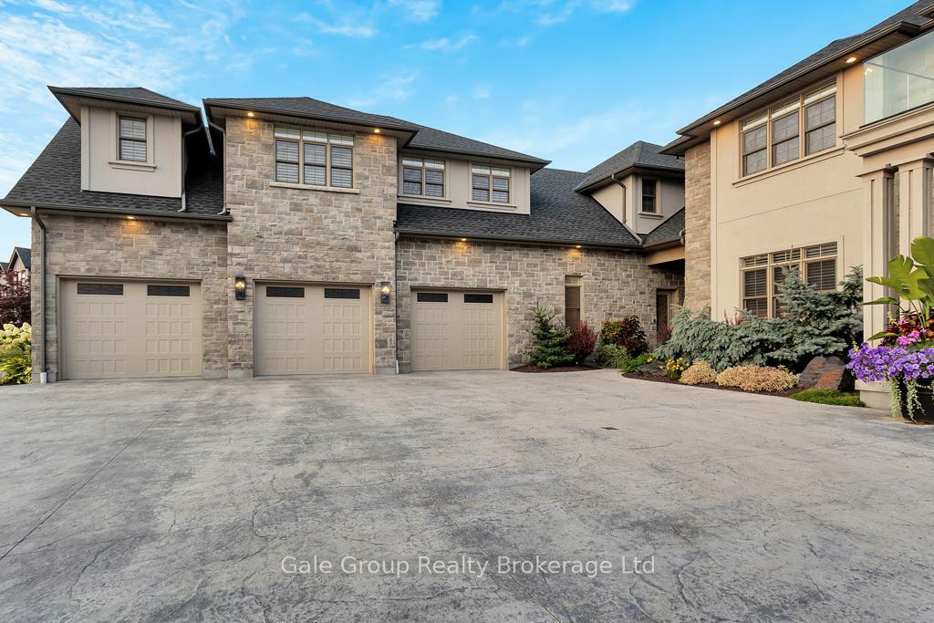 Property Photo: 241 Tamarack Boulevard ON N4S 0E4