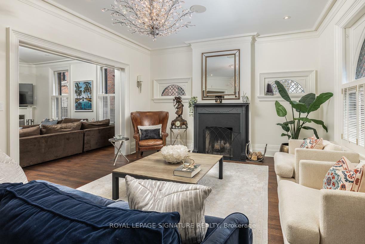 Property Photo: 96 South Drive ON M4V 1N5
