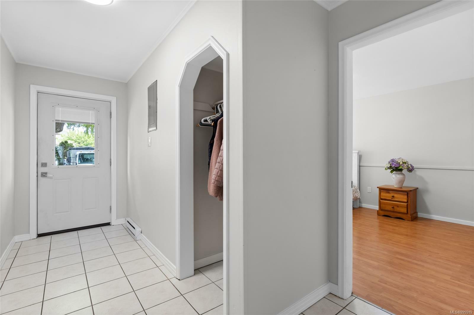 Property Photo: 818 Russell St BC V9A 3X7