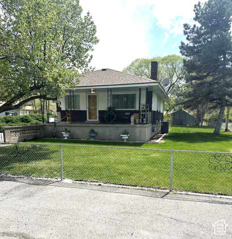 Property Photo: 624 E 11900 S UT 84020
