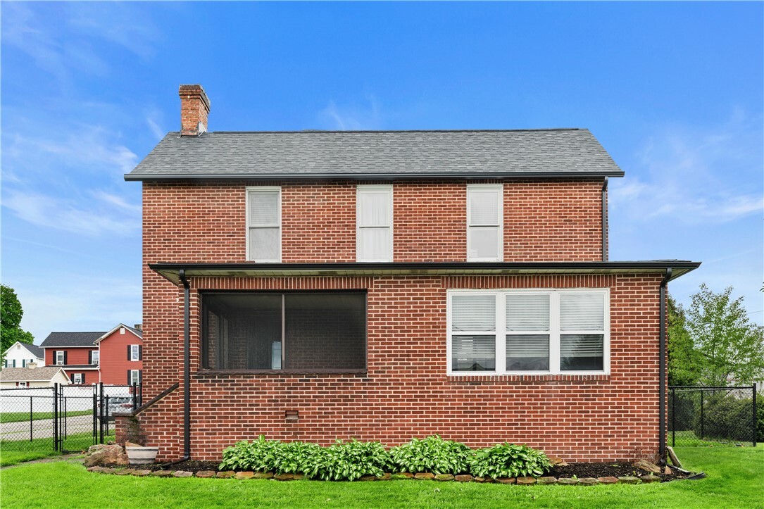 Property Photo: 206 Constitution Street PA 15473