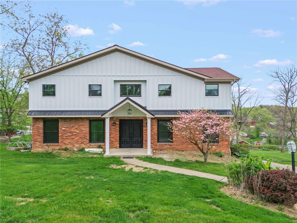 Property Photo: 120 Candlelite Dr PA 15317