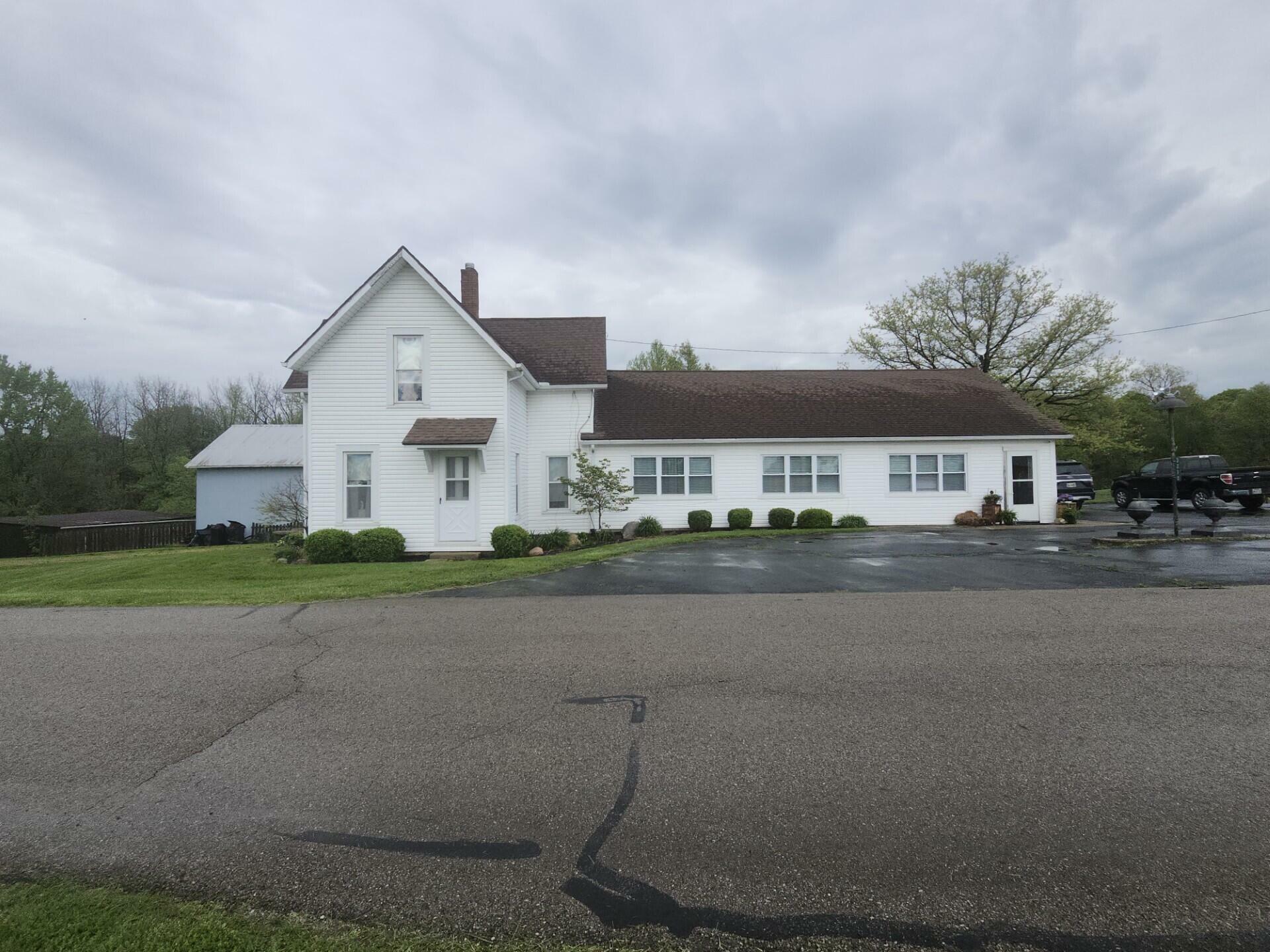 3210 Leatherwood Creek Road  Sidney OH 45365 photo