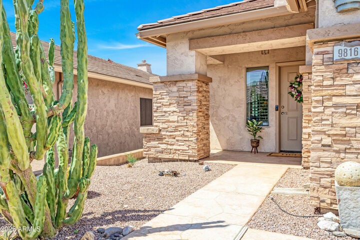 Property Photo:  9816 E Stone Cir Lane  AZ 85118 