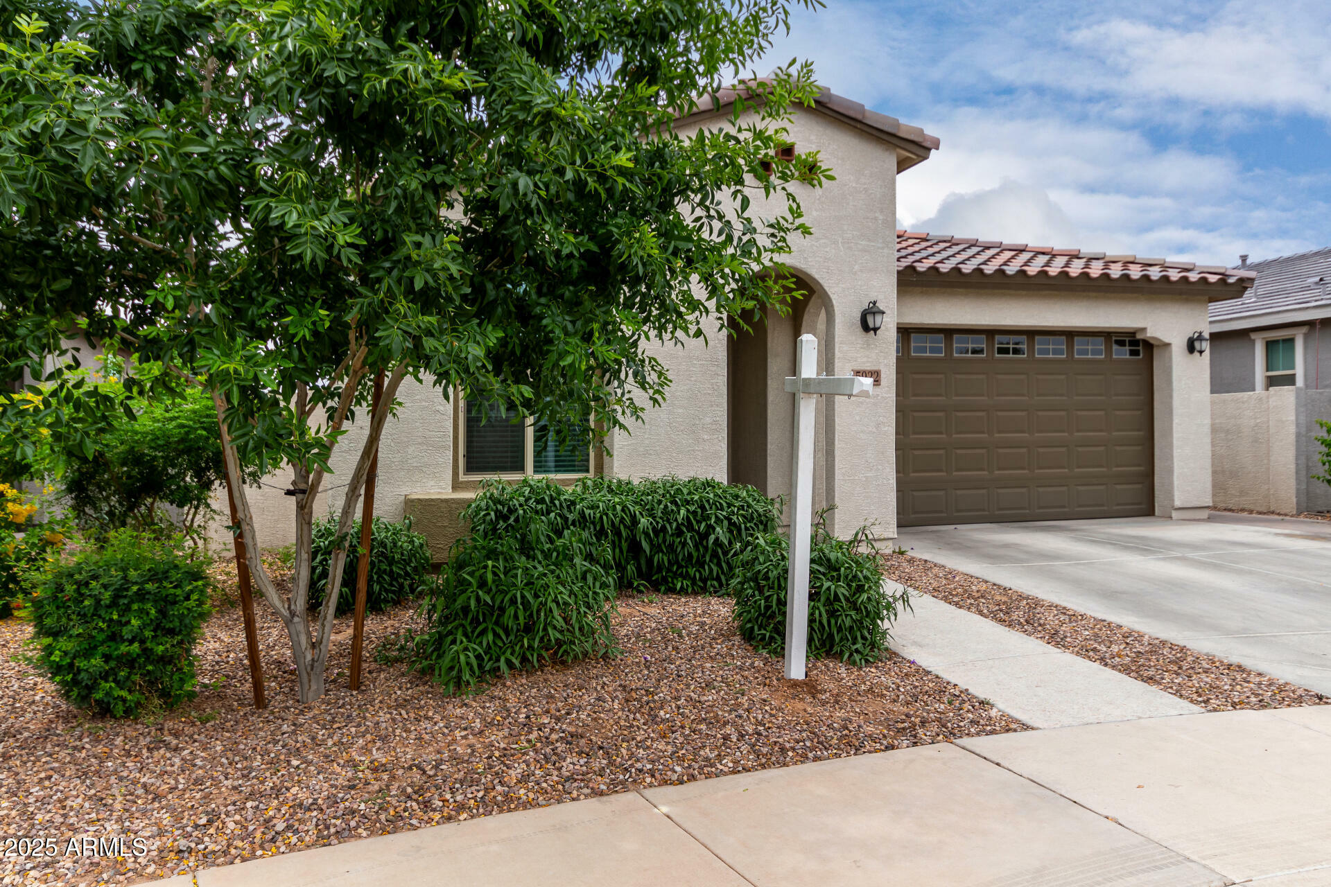 Property Photo: 5922 S Arizona Place AZ 85249