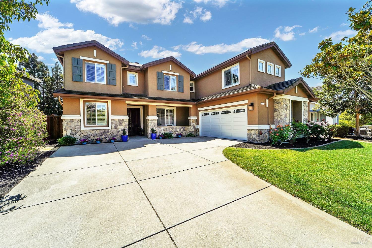 Property Photo: 653 Robinson Way CA 94510