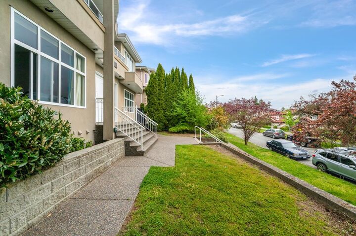 Property Photo:  2085 Qualicum Drive  BC V5P 2M3 