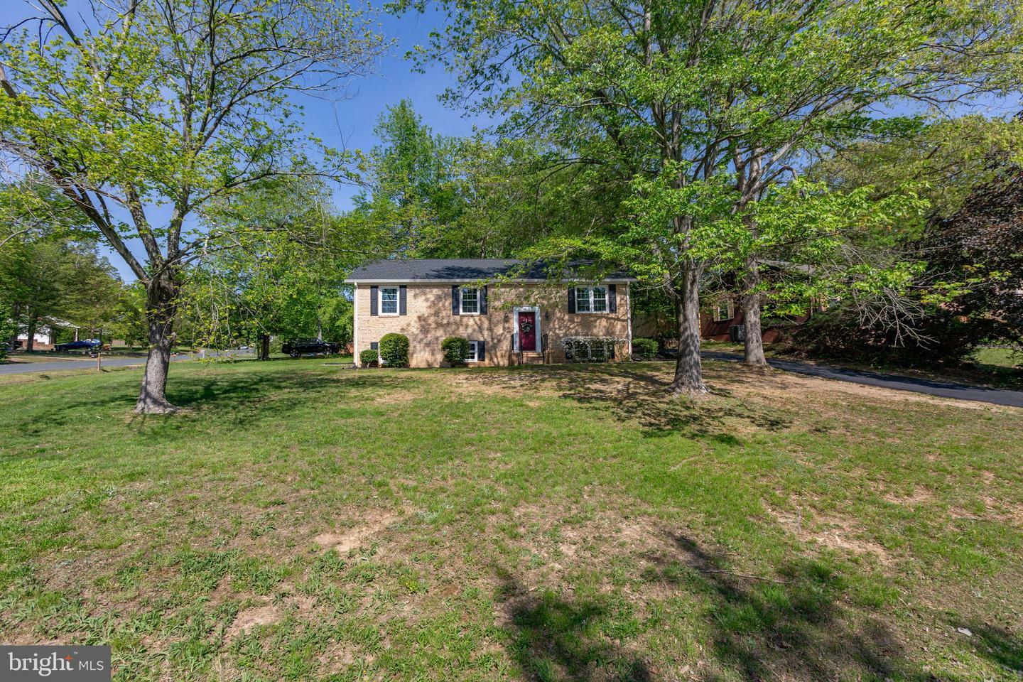 Property Photo: 2008 Stoney Creek Drive VA 22407
