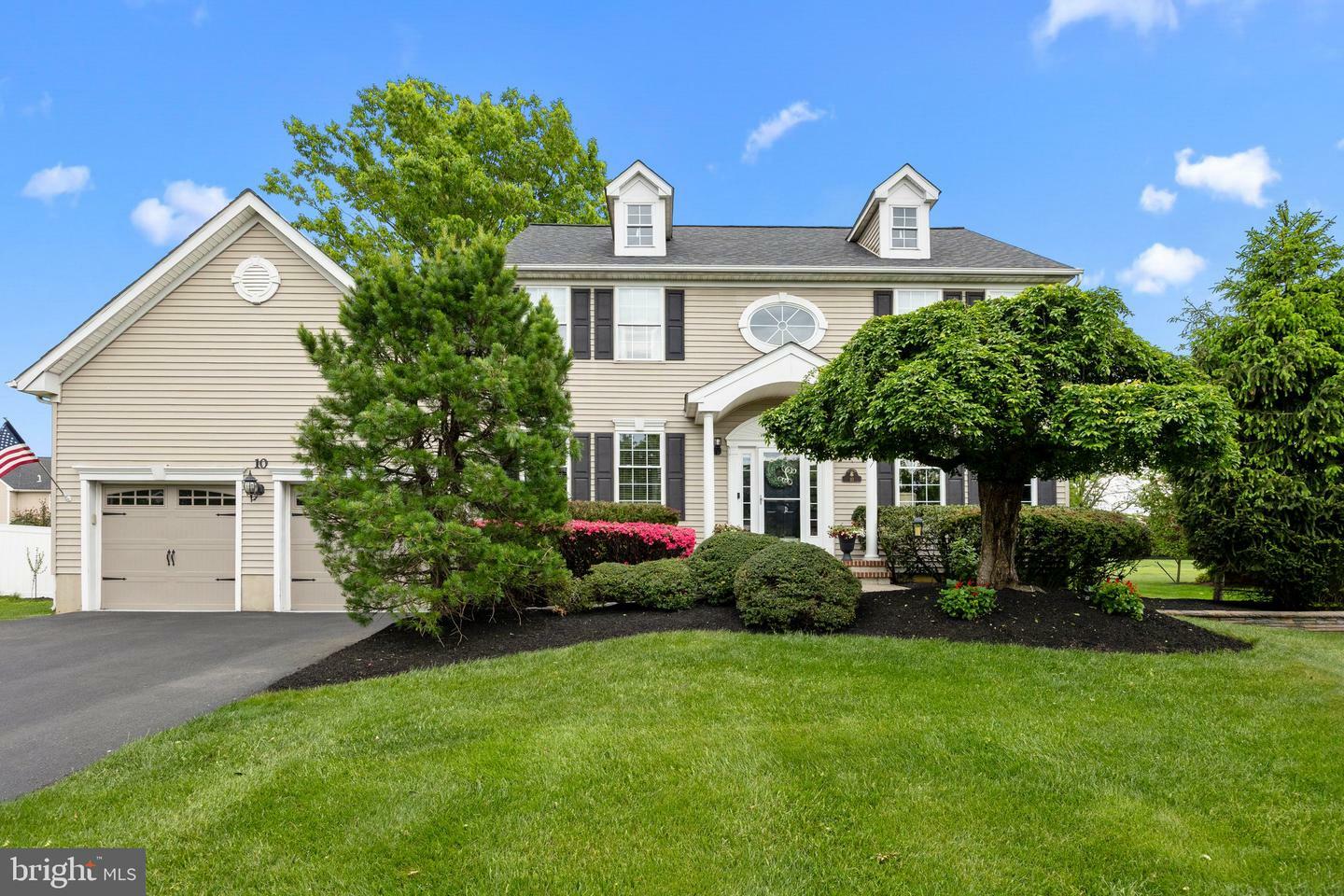 Property Photo: 10 Carriage Court NJ 08520