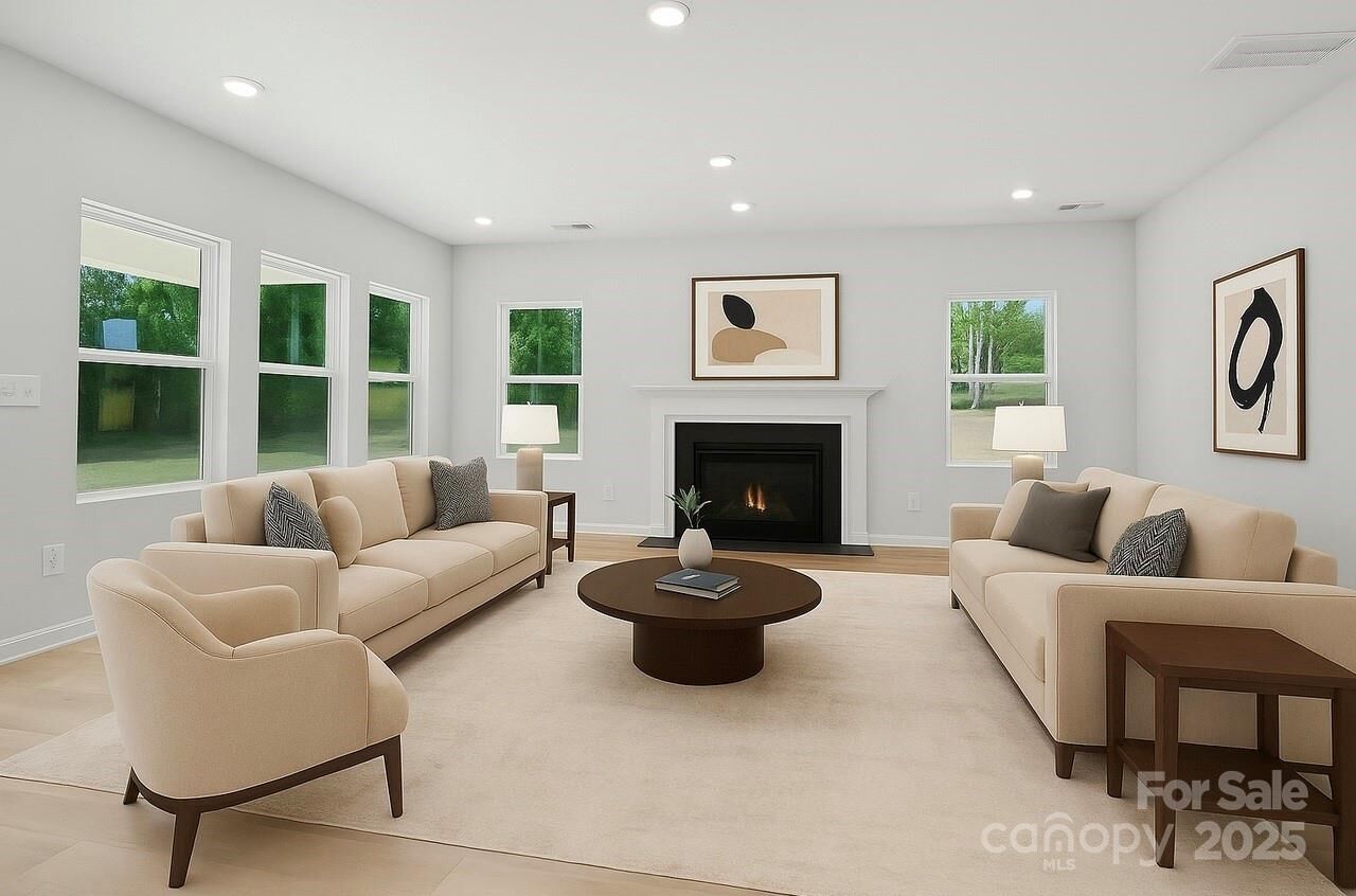 Property Photo: 908 Westminster Drive NC 28677