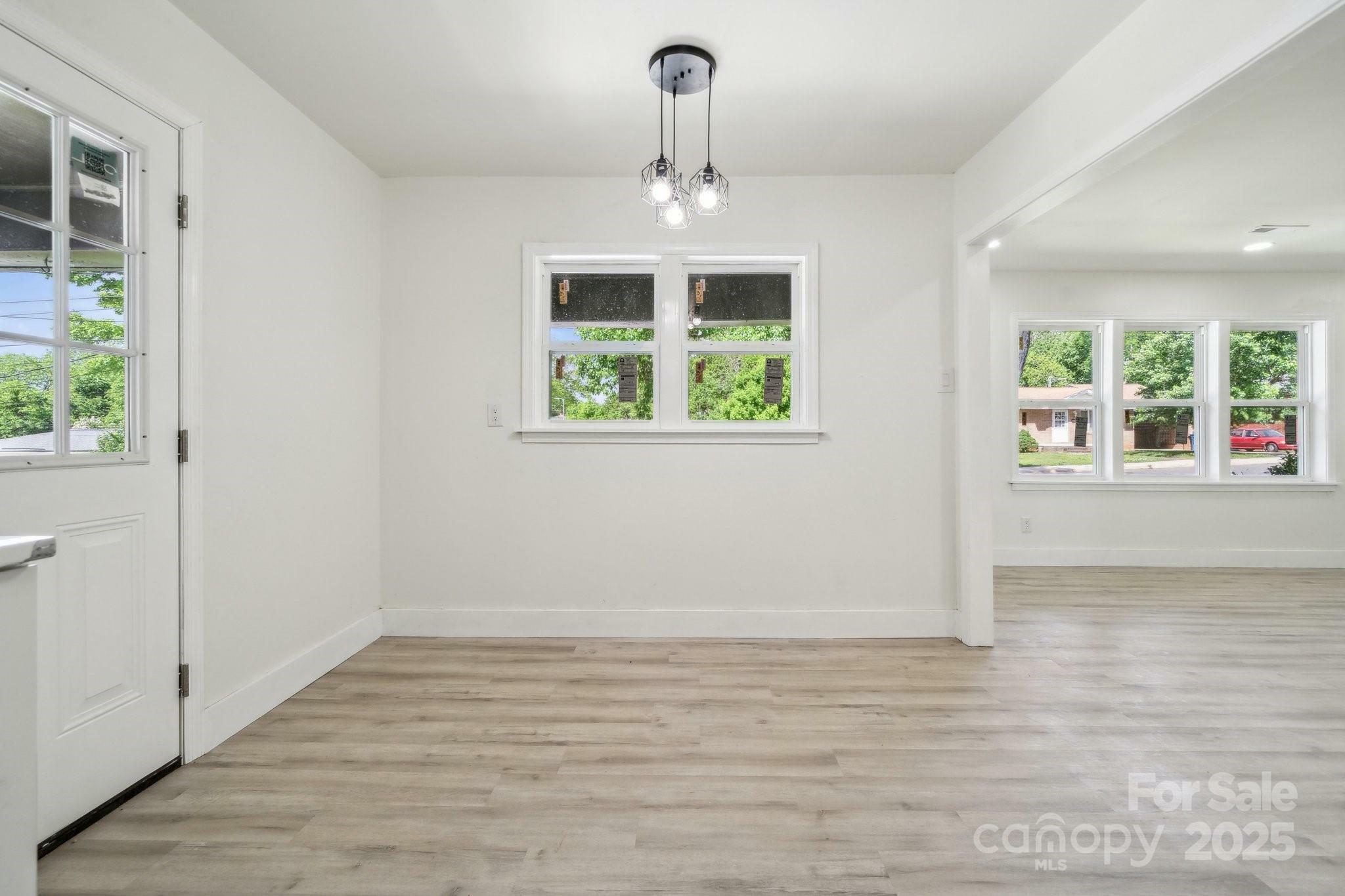 Property Photo: 1417 W Monroe Street NC 28144