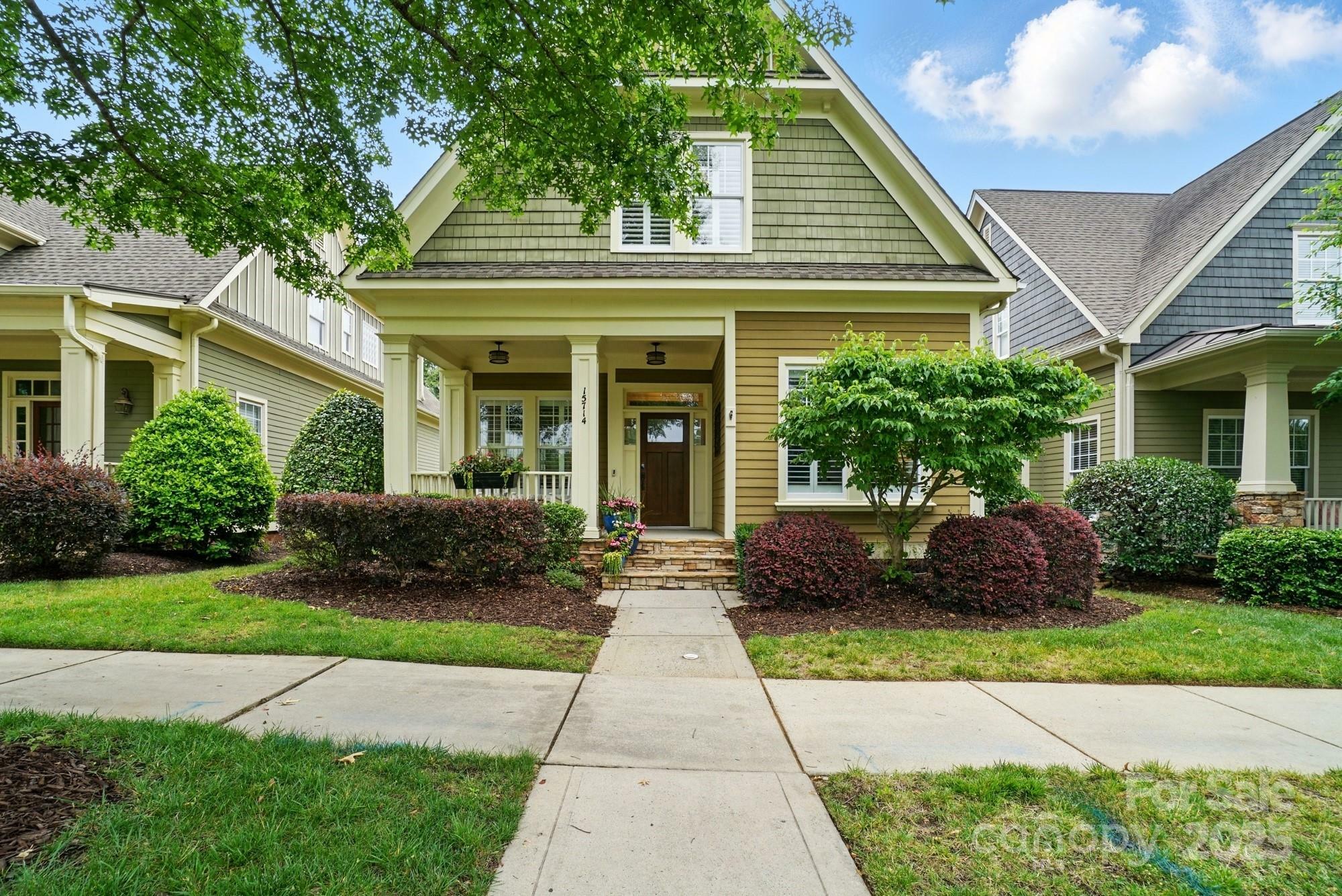 15714 Laurel Oak Crescent  Davidson NC 28036 photo